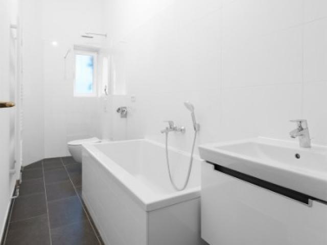 Salle de bain refaite de A à Z à Villers-Bocage par Vivien Carrelage